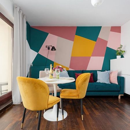 Residence On Wspolna Str. Apartment Warsaw By Renters Bagian luar foto