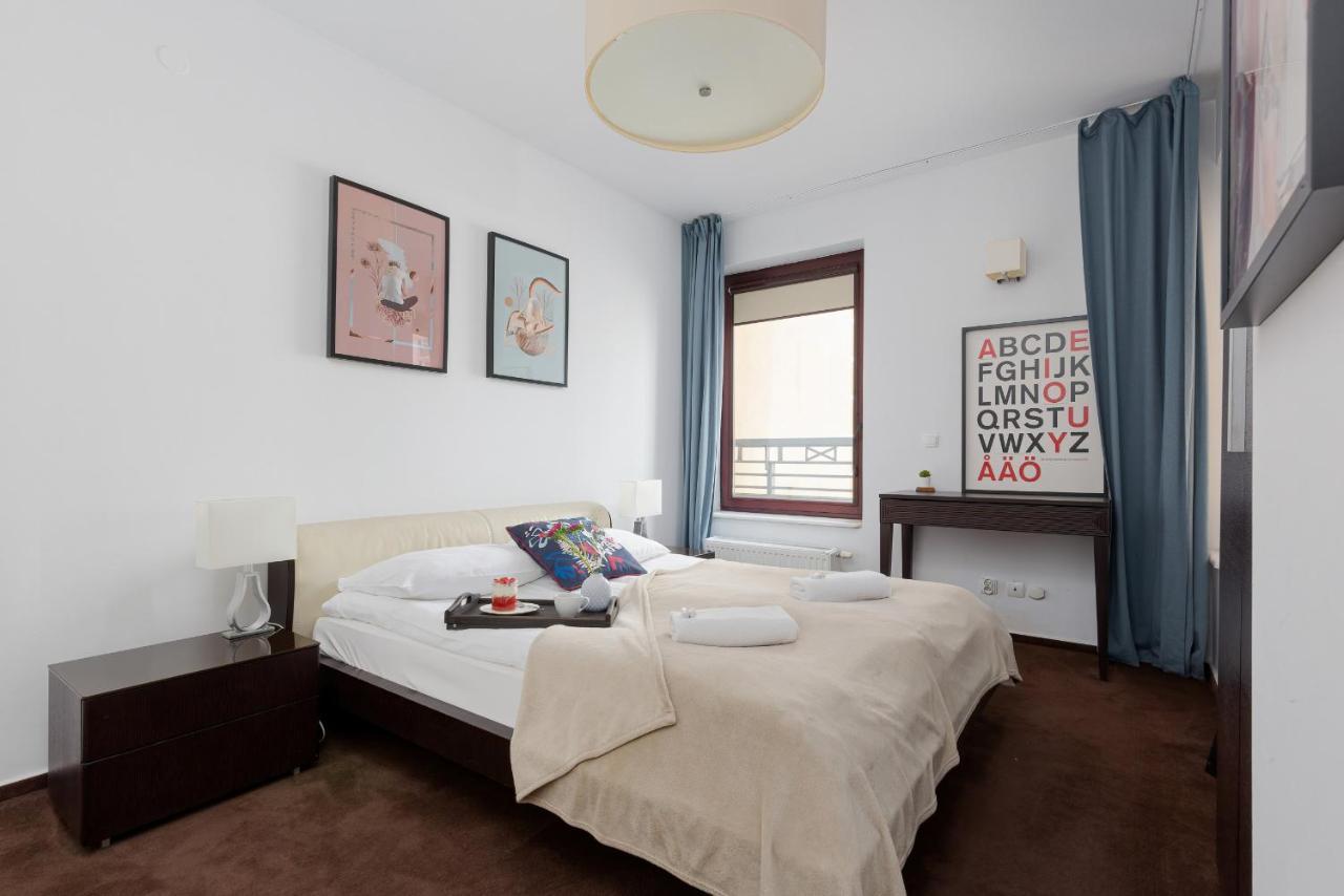 Residence On Wspolna Str. Apartment Warsaw By Renters Bagian luar foto
