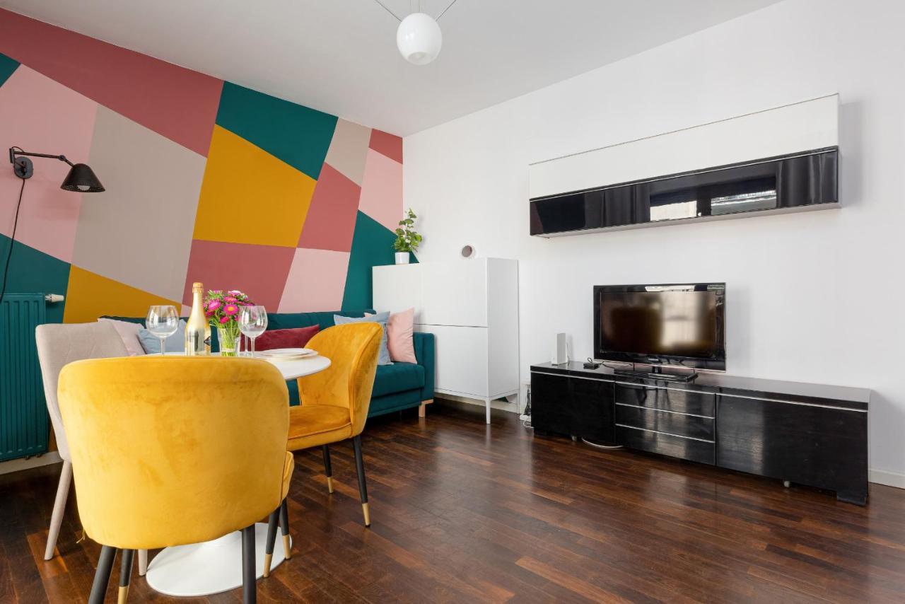 Residence On Wspolna Str. Apartment Warsaw By Renters Bagian luar foto