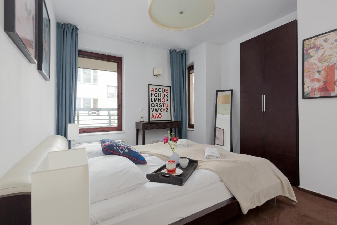 Residence On Wspolna Str. Apartment Warsaw By Renters Bagian luar foto